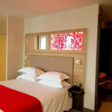 Brit Hotel De Grignan וישי מראה חיצוני תמונה
